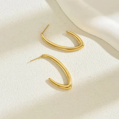Curved Elegance Hoops