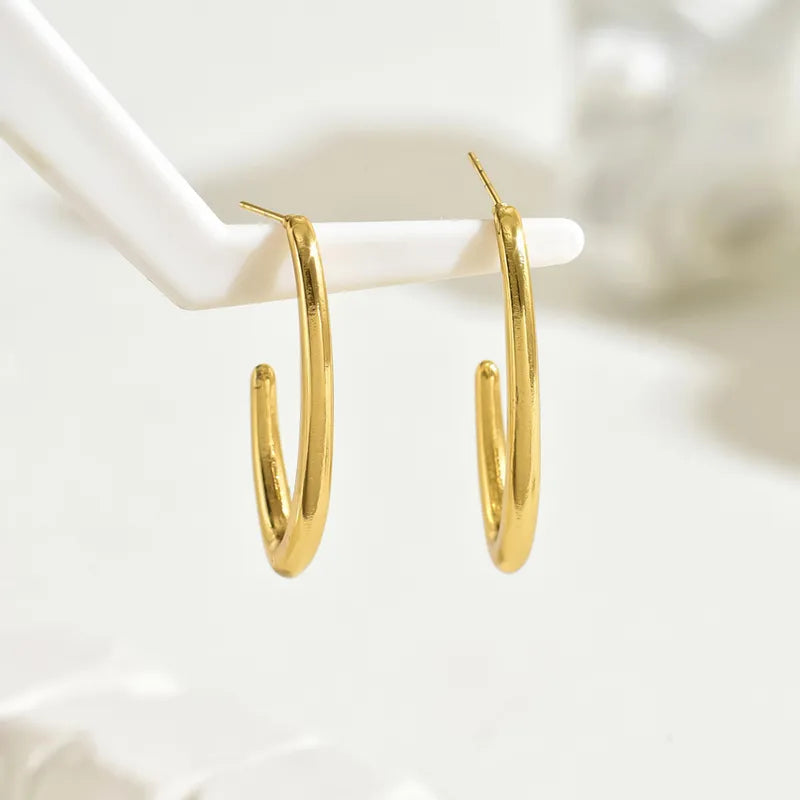Curved Elegance Hoops