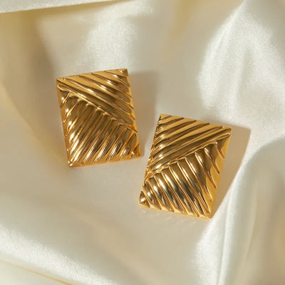 Golden Horizon Studs