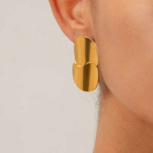 Golden Harmony Studs