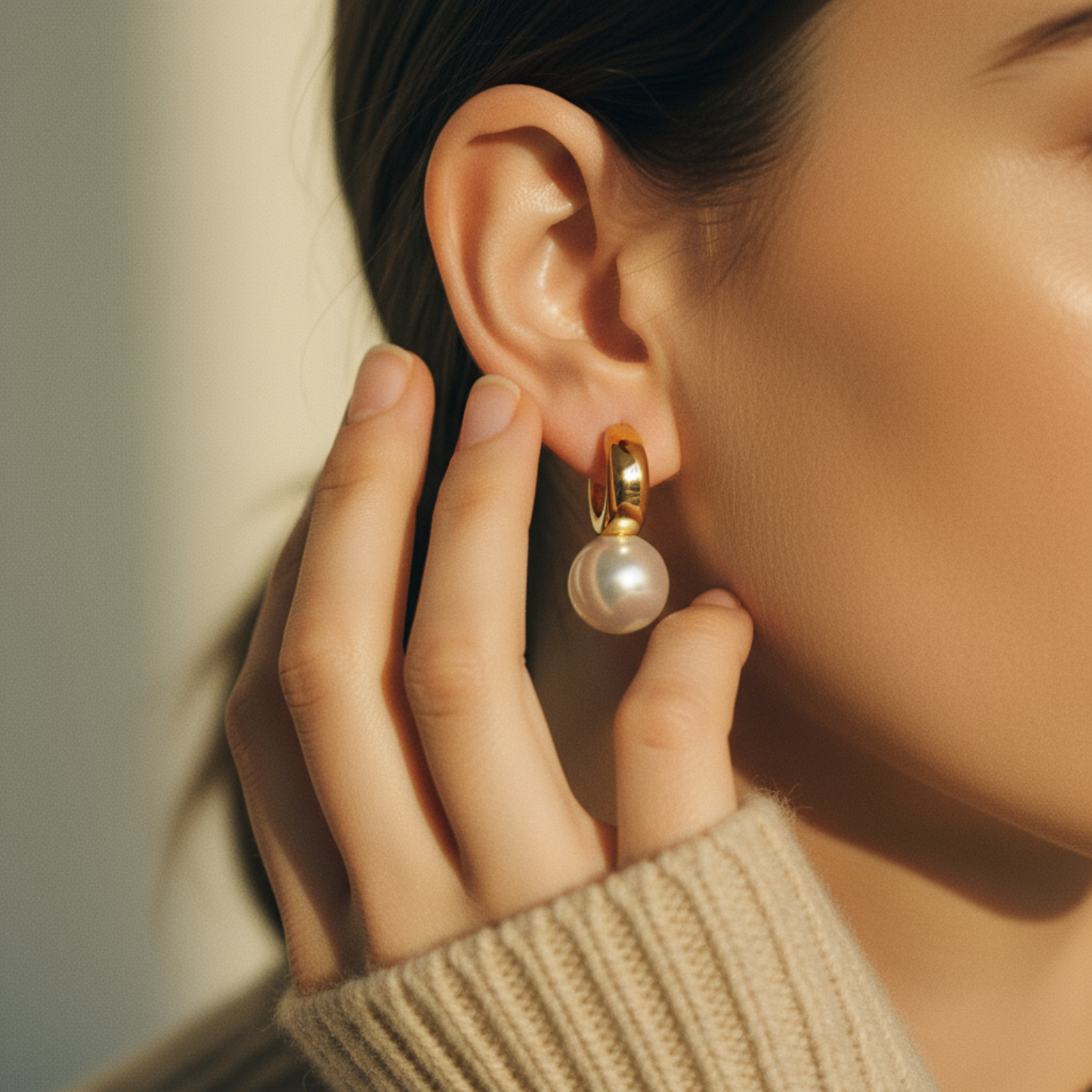 Emily Pearl Earrings