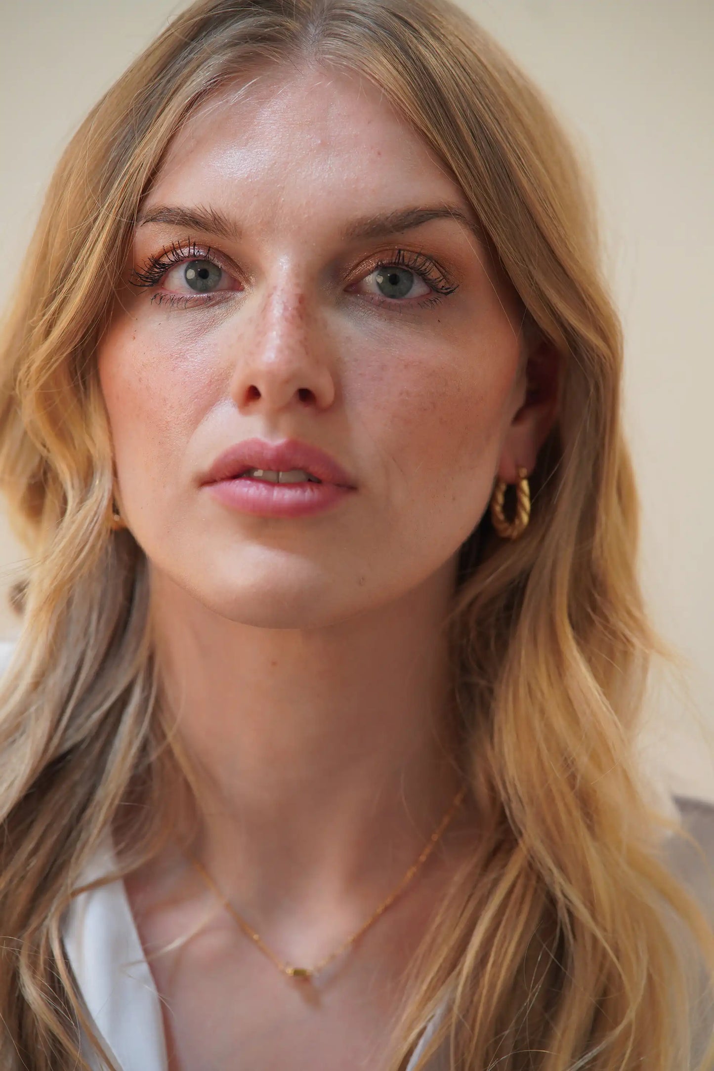 Twisted Elegance Hoops