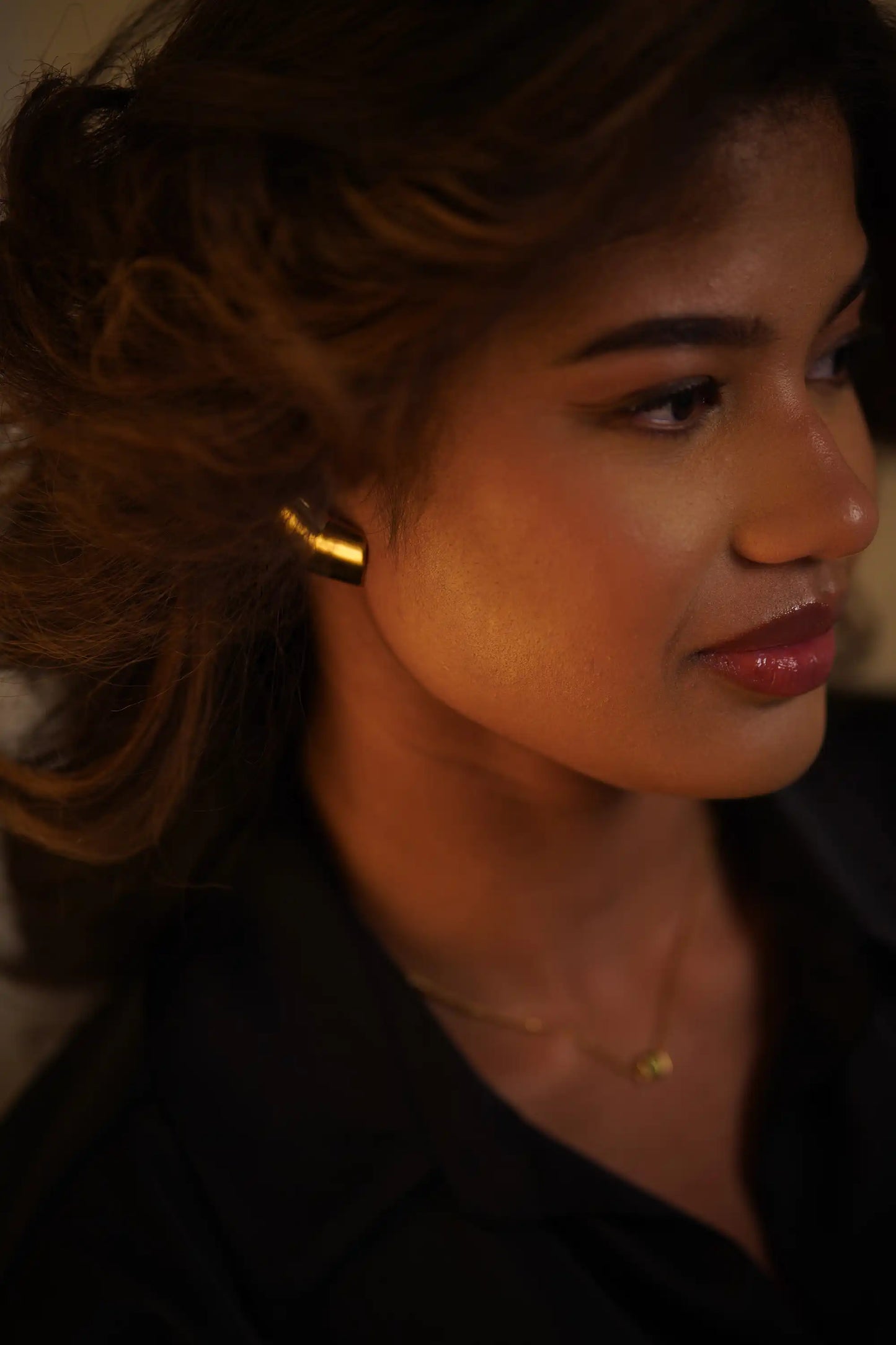 Curved Geo Golden Studs